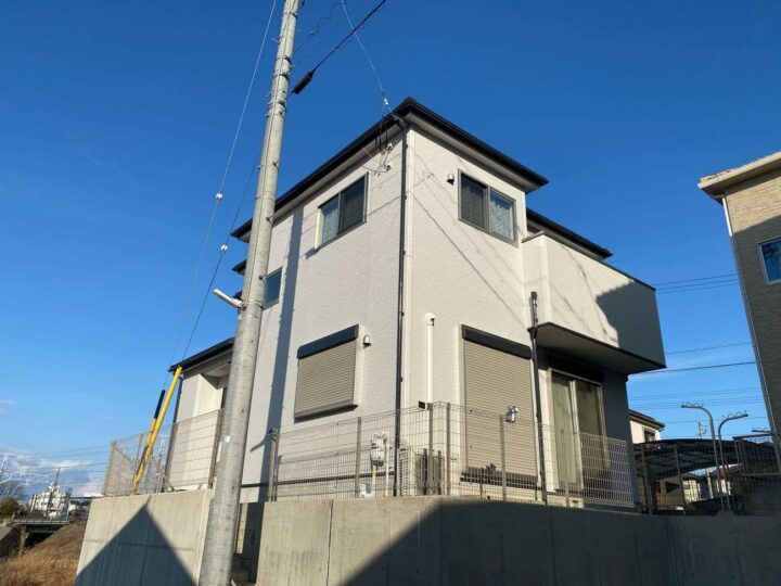 【岡崎市K様邸】ラジカル制御型塗料パーフェクトトップで外壁塗装、ファインパーフェクトベストで屋根塗装を行いました！