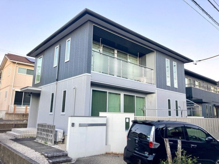 【額田郡O様邸】セミフロンスーパーアクアⅡ・セミフロンスーパーマイルドⅡで外壁塗装を、セミフロンスーパールーフⅡで屋根塗装を行いました！