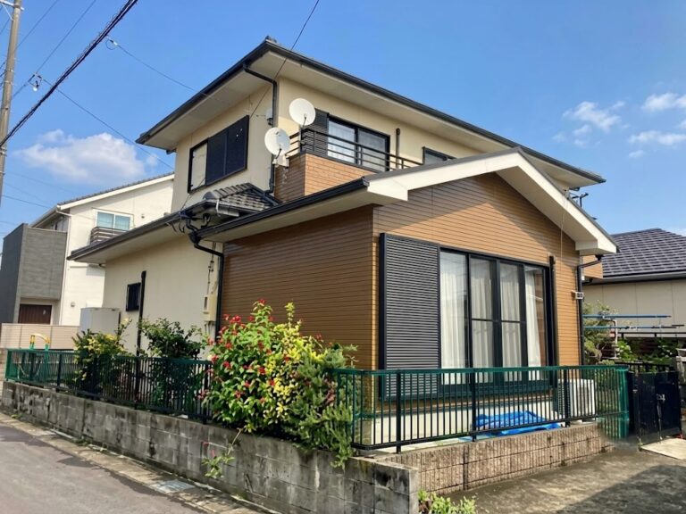 【西尾市K様邸】セミフロンスーパーマイルドIIで外壁塗装、セミフロンスーパールーフIIで屋根塗装を行いました！